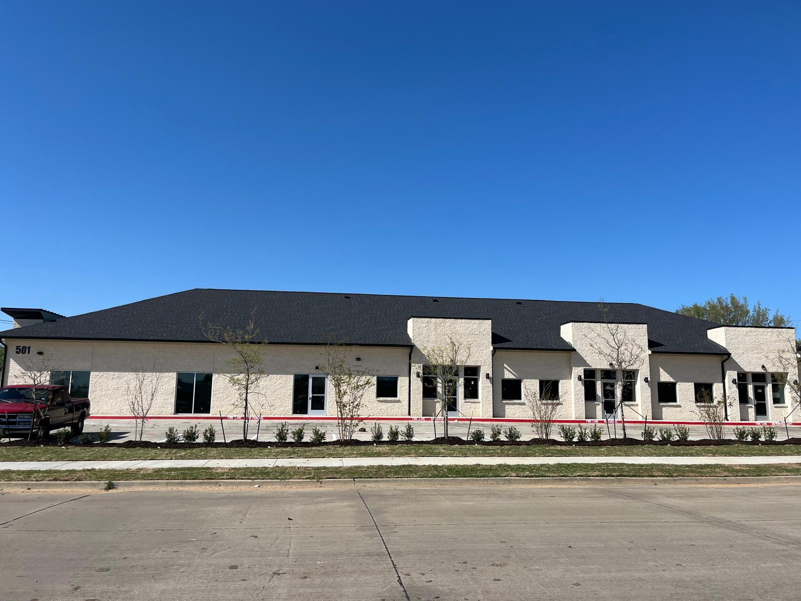 501 Pine Ridge st, Aubrey, TX à louer Photo du bâtiment- Image 1 de 5