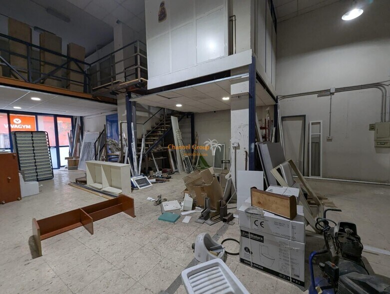 Carrer Javier Carratala, 12, Alicante, Alicante for sale - Building Photo - Image 2 of 9