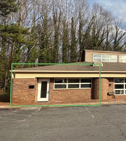 3640 Westgate Center Cir, Winston-Salem, NC for lease - Building Photo - Image 2 of 9