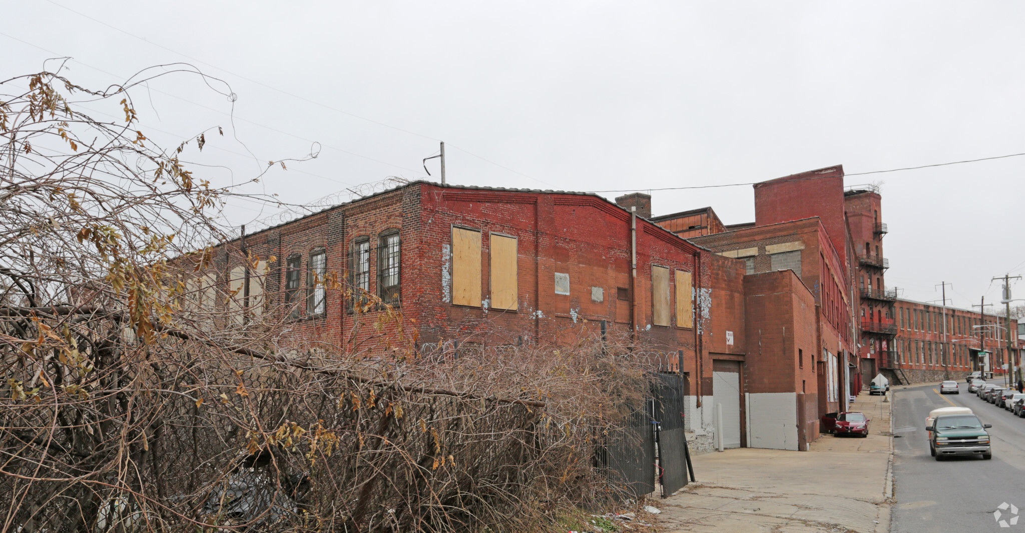 221-249 W Glenwood Ave, Philadelphia, PA for sale Primary Photo- Image 1 of 1