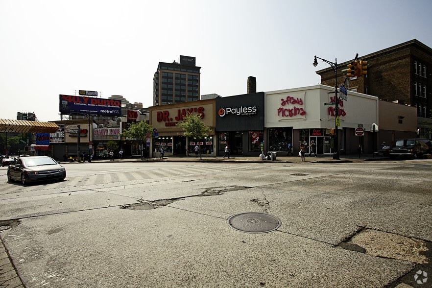 360-386 E Fordham Rd, Bronx, NY for lease - Primary Photo - Image 2 of 7