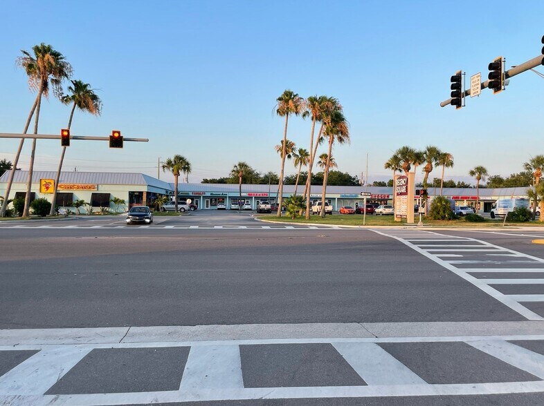 1185-1245 Us Highway 41 Byp S, Venice, FL à louer - Photo du bâtiment - Image 1 de 9