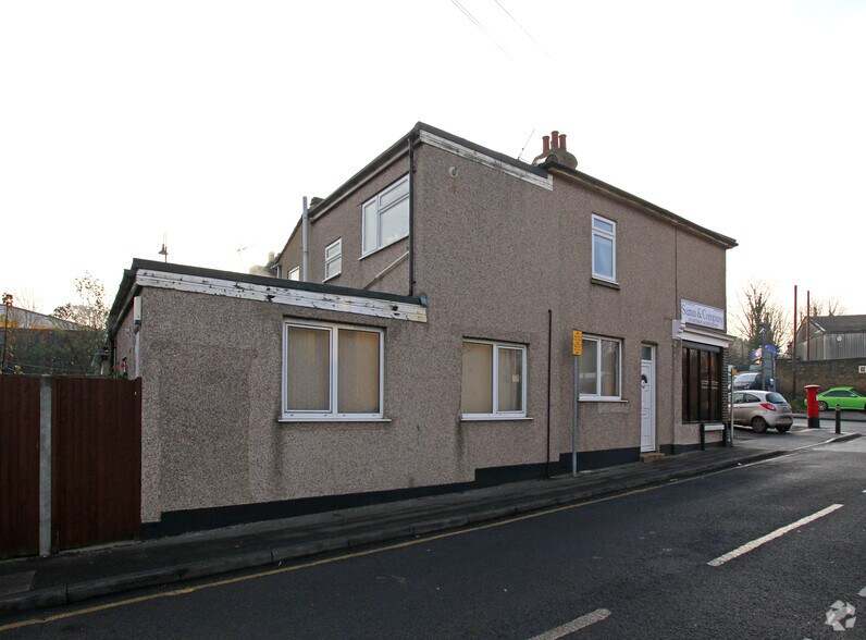 93 Crayford Rd, Crayford à louer - Photo du bâtiment - Image 3 de 3