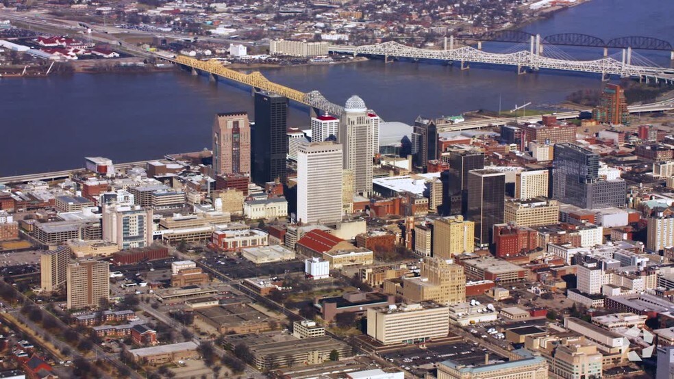 501-507 S 3rd St, Louisville, KY for sale - UAV Video - Image 2 of 10