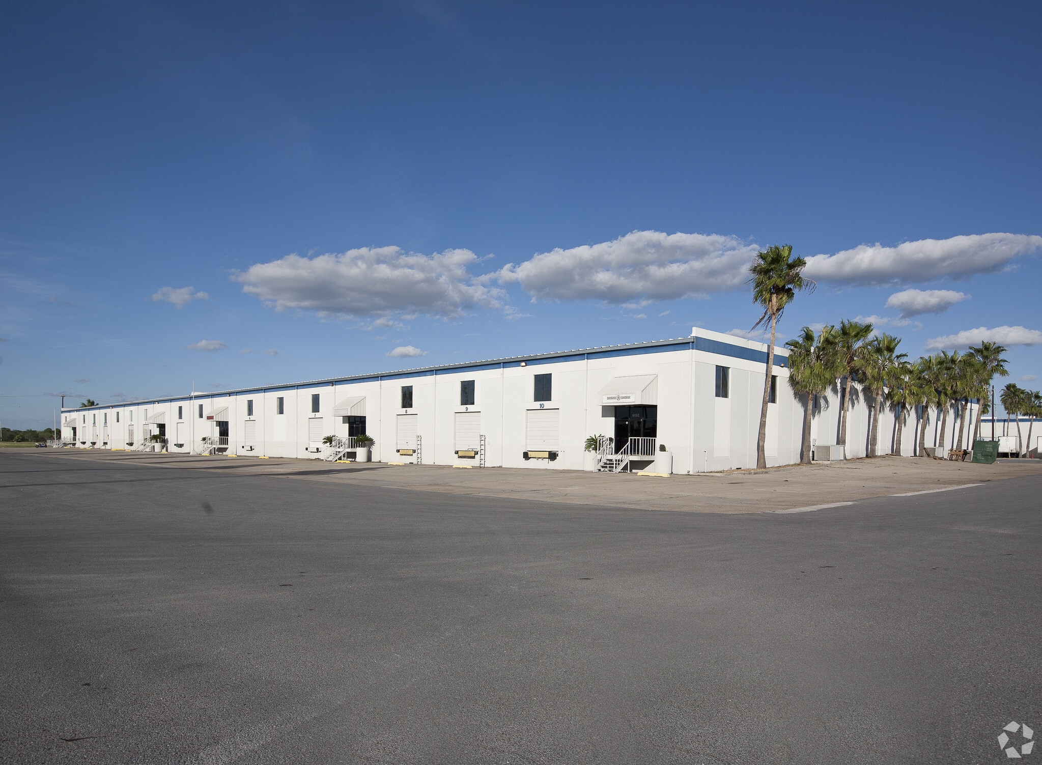 615 Elca Ln, Brownsville, TX for lease Building Photo- Image 1 of 4