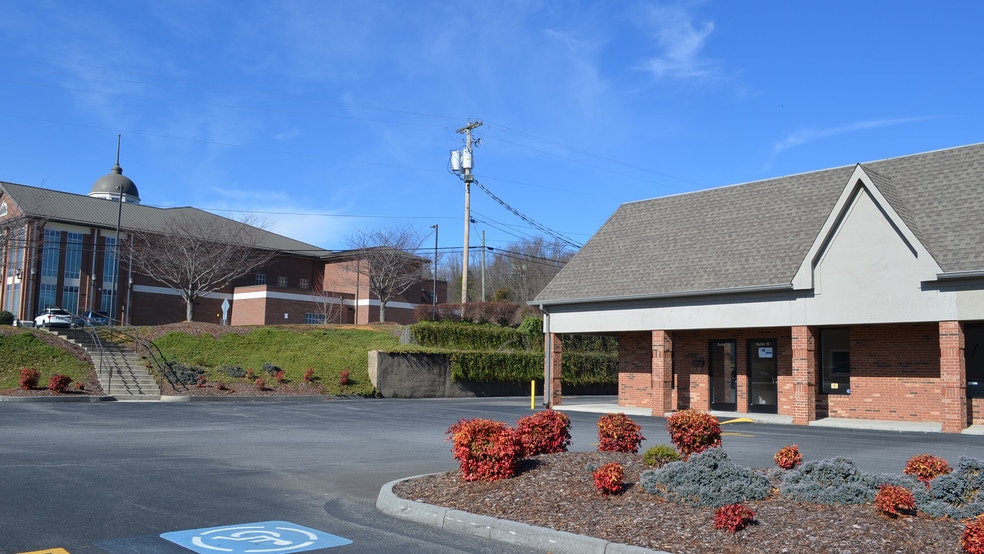 125-8-16 E Jackson Blvd, Jonesborough, TN for lease - Building Photo - Image 2 of 5