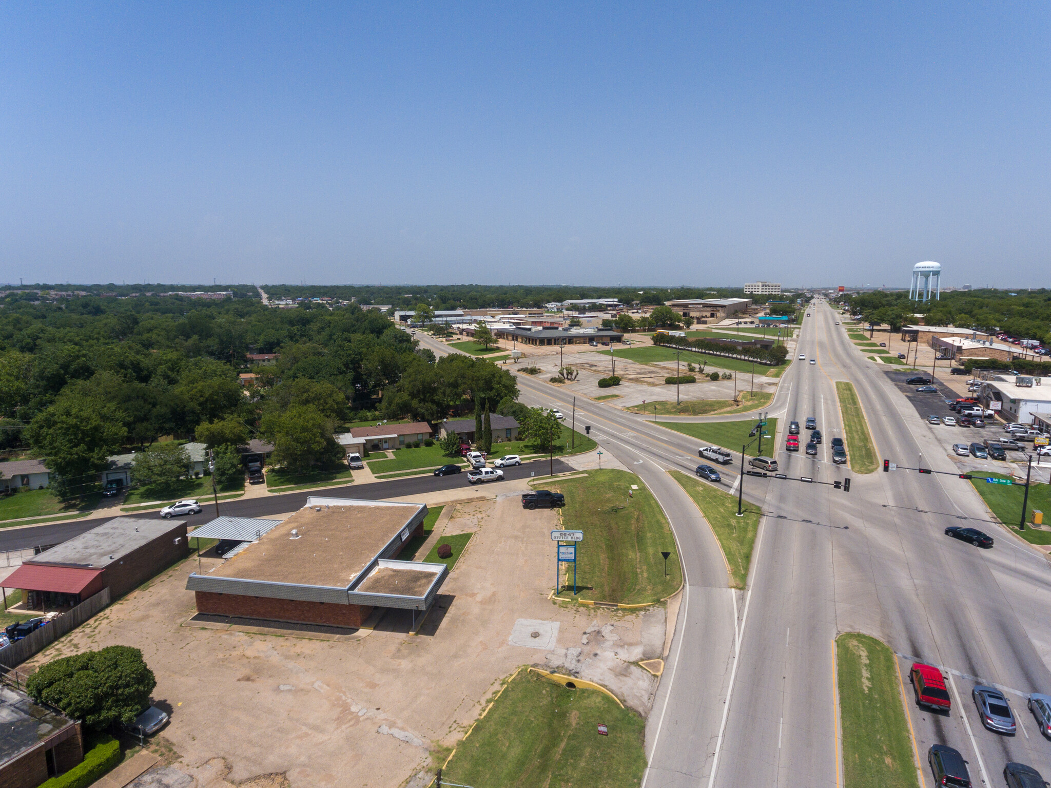 6647 Boulevard 26, North Richland Hills, TX à vendre Photo du bâtiment- Image 1 de 1