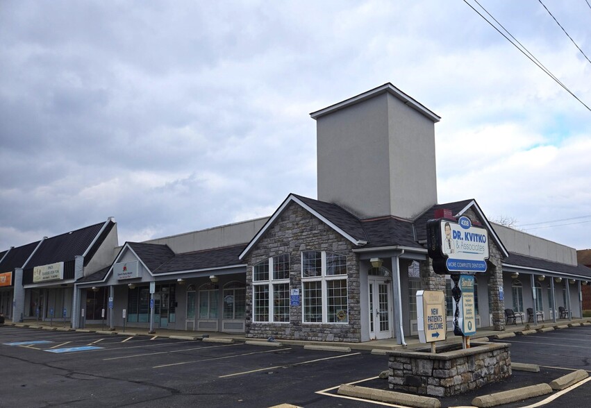 4308-4342 N High St, Columbus, OH for lease - Building Photo - Image 1 of 4