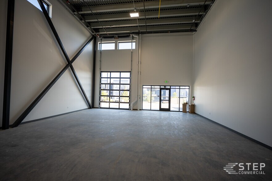 11110 Broomfield Ln, Broomfield, CO à louer - Photo du bâtiment - Image 3 de 36