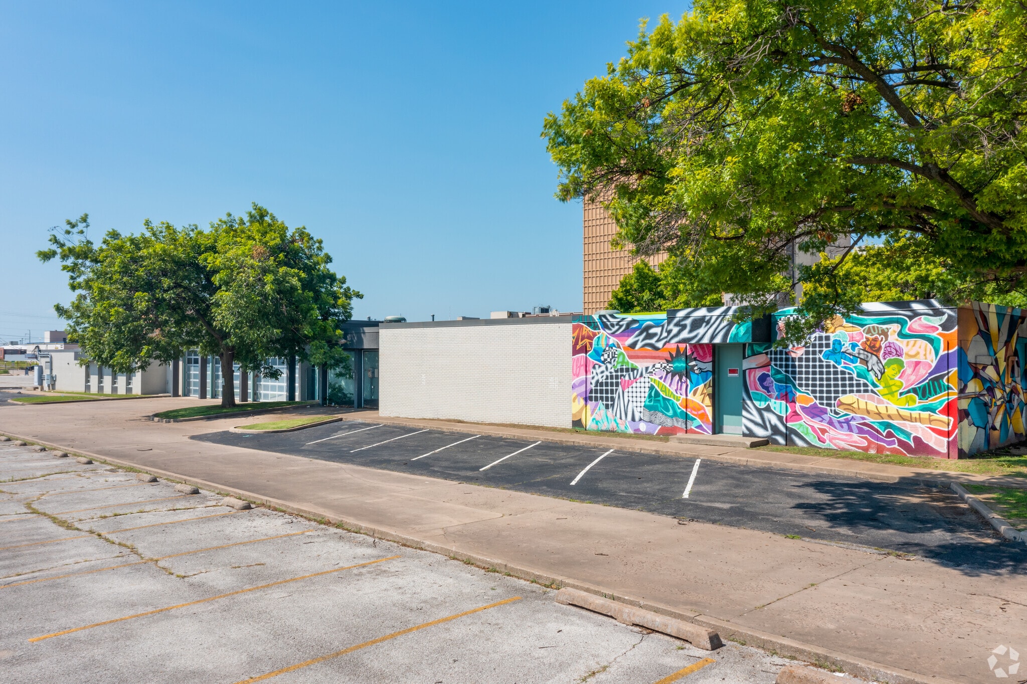 411 S Frankfort Ave S, Tulsa, OK à louer Photo du bâtiment- Image 1 de 6