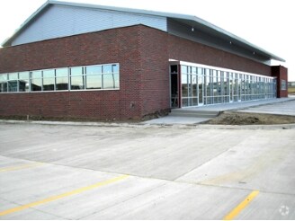 1777 N 86th St, Lincoln, NE for lease - Building Photo - Image 2 of 6