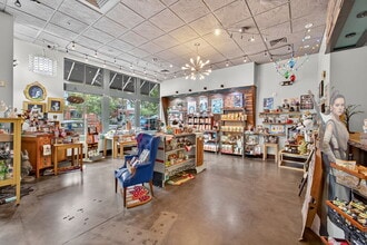 121-131 E McBee Ave, Greenville, SC for lease Interior Photo- Image 2 of 8