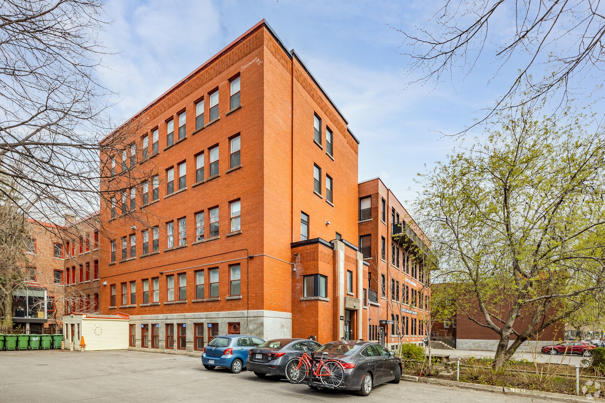 1225 Boul Saint-Joseph E, Montréal, QC à vendre Photo du bâtiment- Image 1 de 1