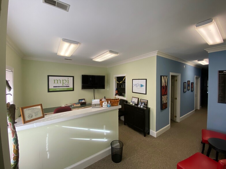 4020 Barrett Dr, Raleigh, NC for lease - Interior Photo - Image 2 of 7