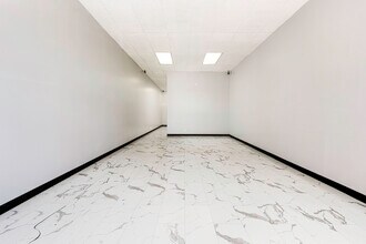 17143 Bellflower Blvd, Bellflower, CA for lease Interior Photo- Image 1 of 3