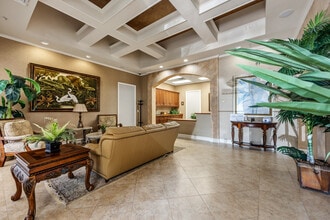 8200 Health Center Blvd, Bonita Springs, FL for lease Interior Photo- Image 2 of 6