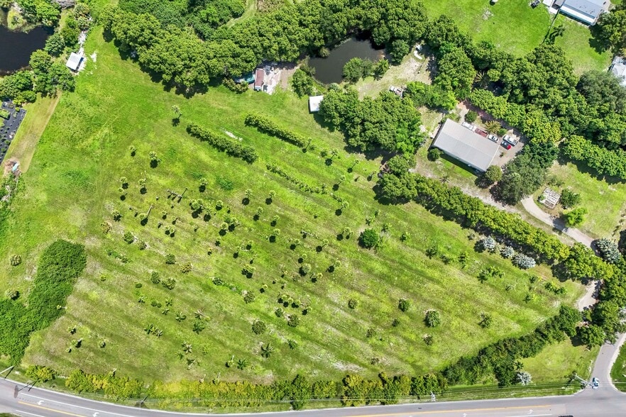 1710 Gunnery Road North, Lehigh Acres, FL à vendre - Aérien - Image 3 de 6