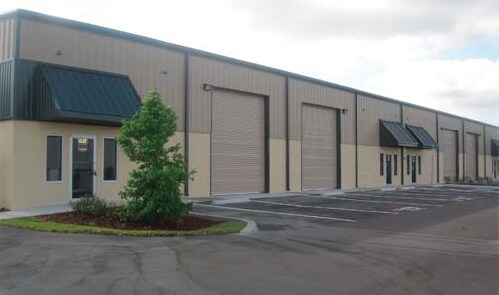 9914 State Road 52, Hudson, FL à vendre - Photo du bâtiment - Image 2 de 16