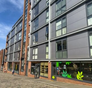 Plus de détails pour 35 Radium St, Manchester - Commerce de détail à louer
