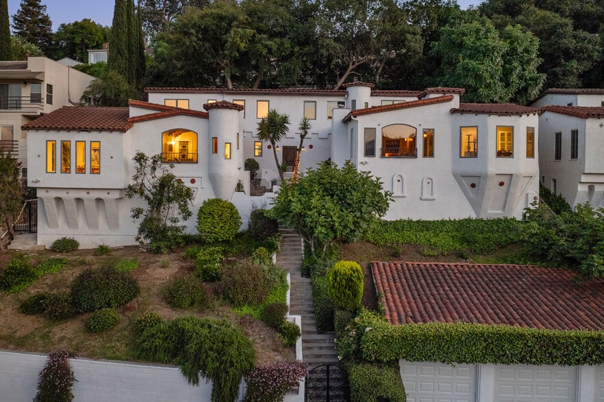 3700 Arbolada Rd, Los Angeles, CA for sale - Building Photo - Image 3 of 36