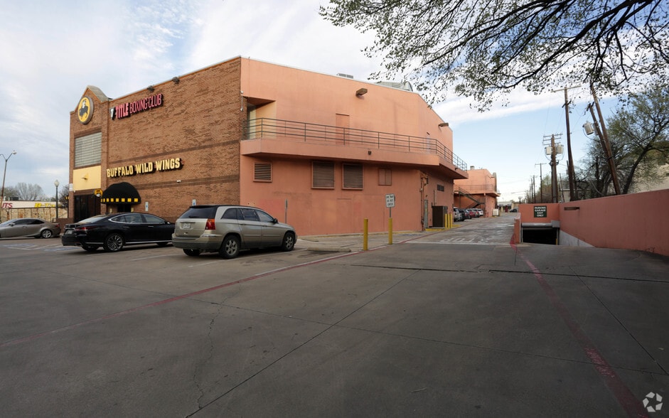 4140 Lemmon Ave, Dallas, TX for lease - Building Photo - Image 3 of 10