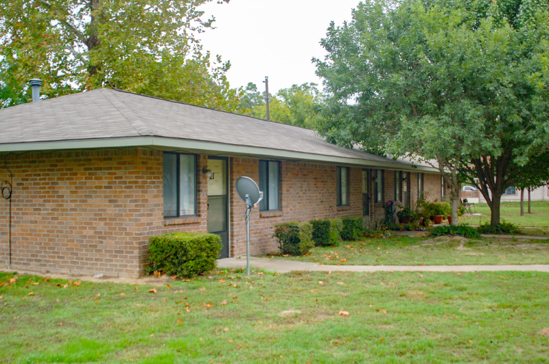 600 Woodlawn St, Sulphur Springs, TX for sale Building Photo- Image 1 of 4