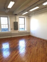 37 Greenwoods Rd, New Hartford, CT à louer Photo intérieure- Image 2 de 5