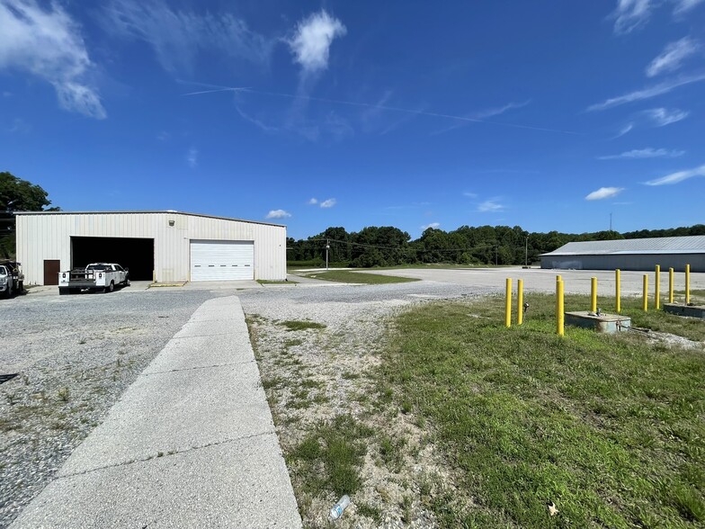 7820 Richmond Rd, Toano, VA for lease - Primary Photo - Image 1 of 1