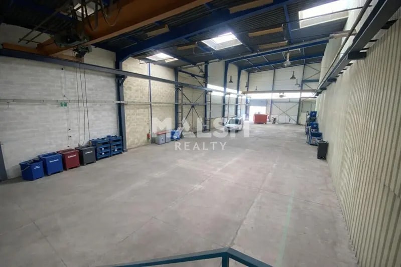 Flex dans Chasse-sur-Rhône à louer - Photo du bâtiment - Image 2 de 4