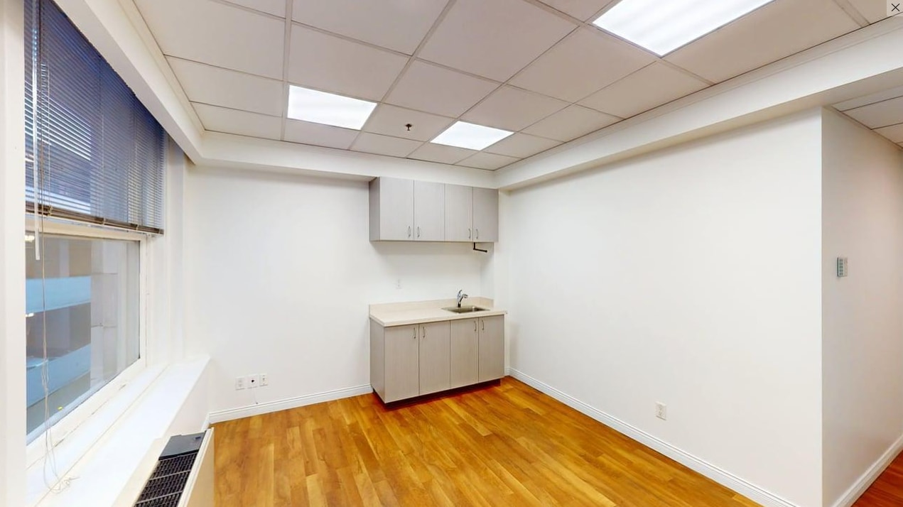 736 Granville St, Vancouver, BC à louer Photo intérieure- Image 1 de 3