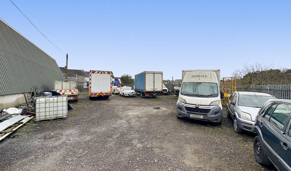 9 East Hl, Camborne à vendre - Photo du bâtiment - Image 2 de 3