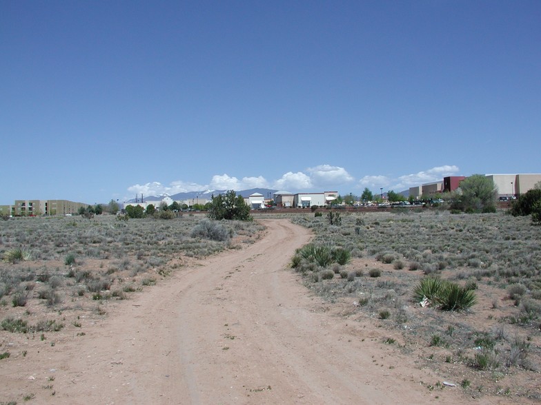 Camino De Jacobo, Santa Fe, NM for sale - Building Photo - Image 1 of 1