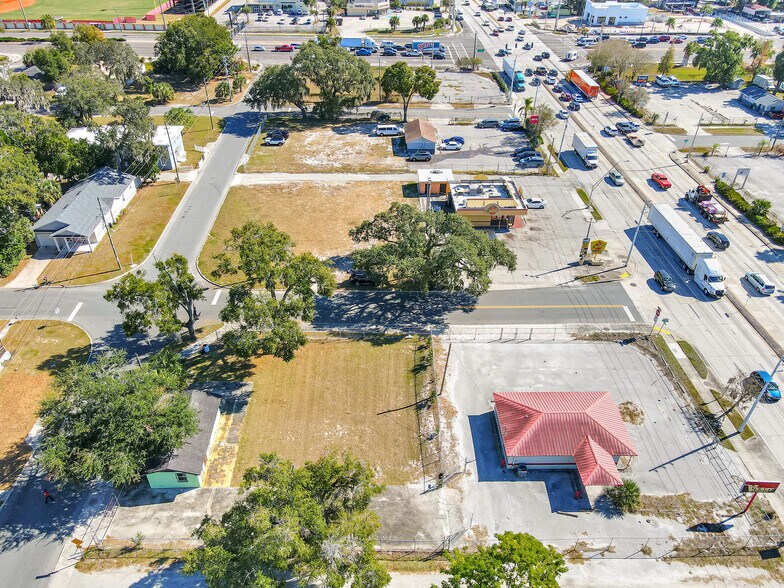 305 & 309 West Memorial Boulevard w, Lakeland, FL à vendre - Photo du bâtiment - Image 3 de 5