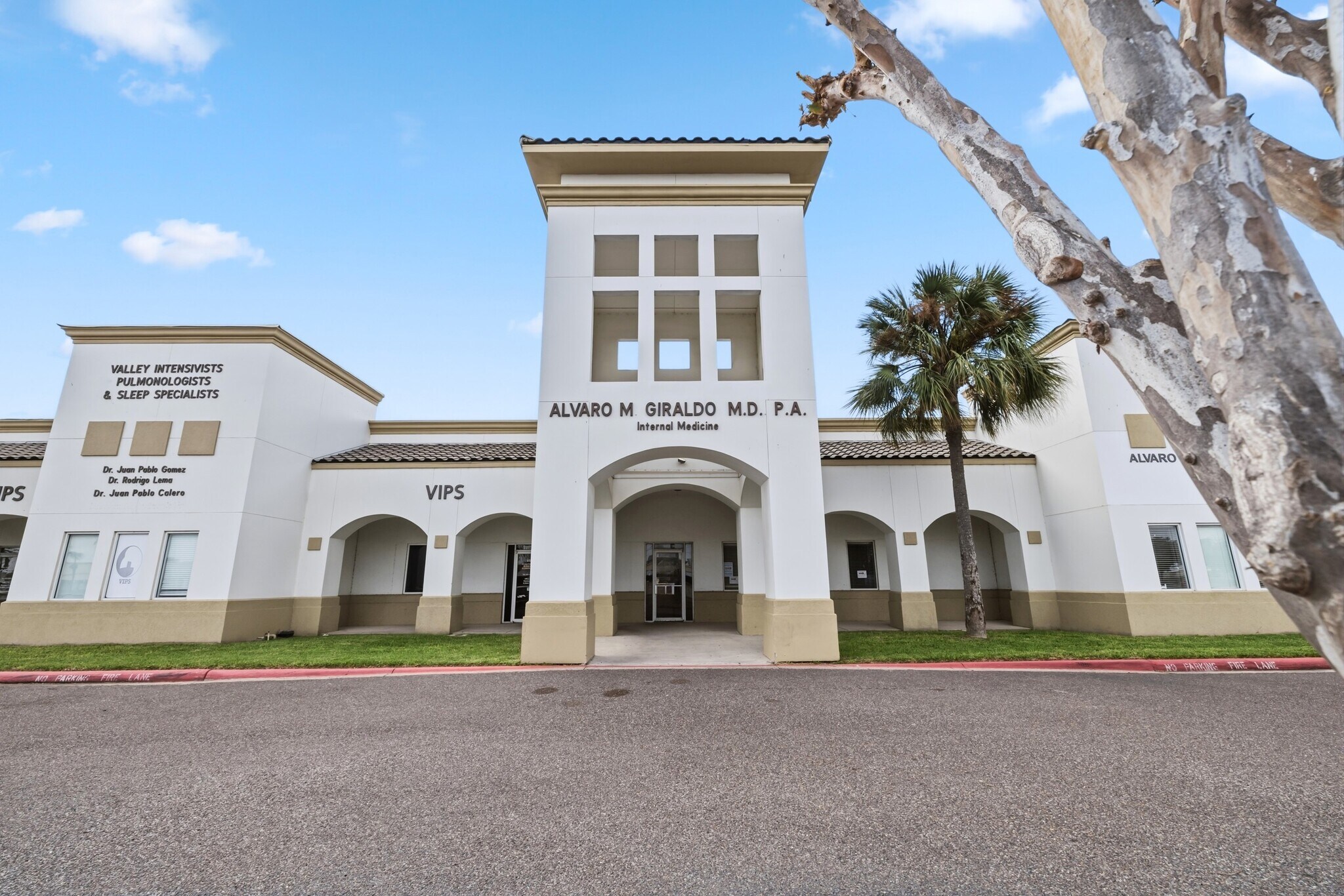 1200 E Savannah Ave, McAllen, TX à louer Photo principale- Image 1 de 36