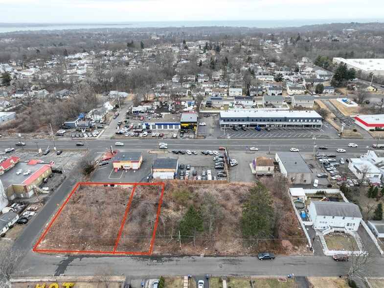 1107 Boston Post Rd, West Haven, CT for sale - Building Photo - Image 3 of 4