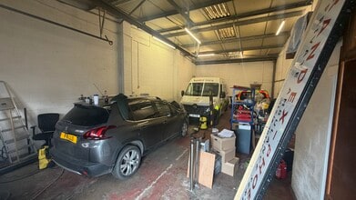 Millers Rd, Warwick for lease Building Photo- Image 2 of 2