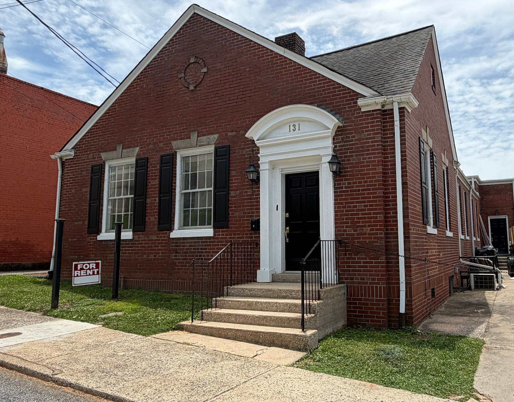 131 W 2nd St, Rutherfordton, NC à louer Photo du bâtiment- Image 1 de 16
