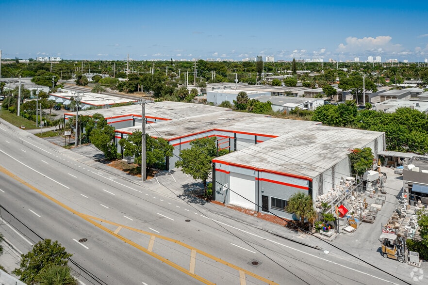 1610-1614 S Dixie Hwy, Pompano Beach, FL for lease - Aerial - Image 2 of 12