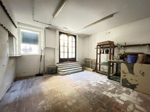 Commerce de détail dans Igualada, Barcelona à louer Photo intérieure- Image 2 de 11