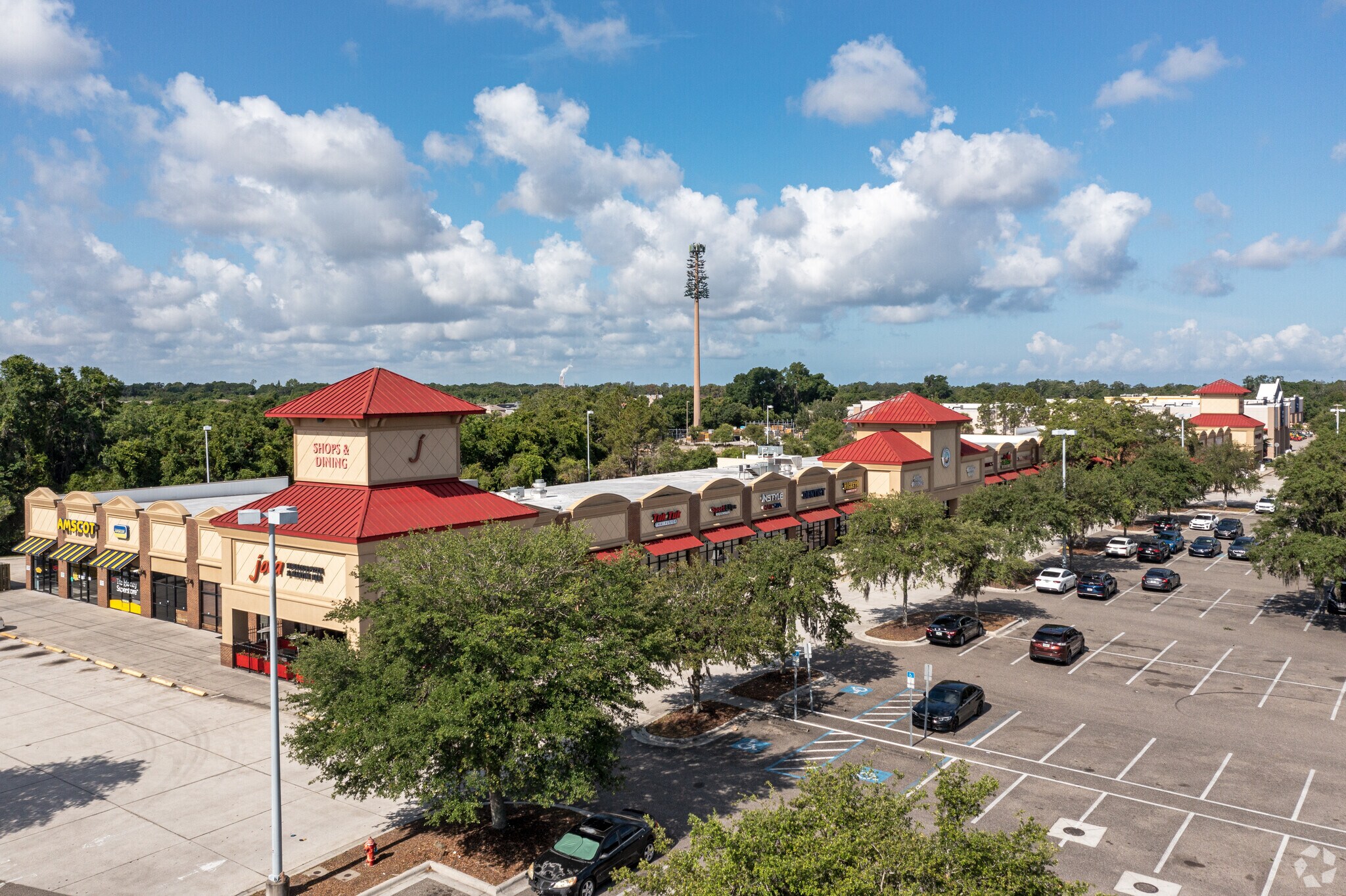 10427-10483 Gibsonton Dr, Riverview, FL for lease Primary Photo- Image 1 of 2