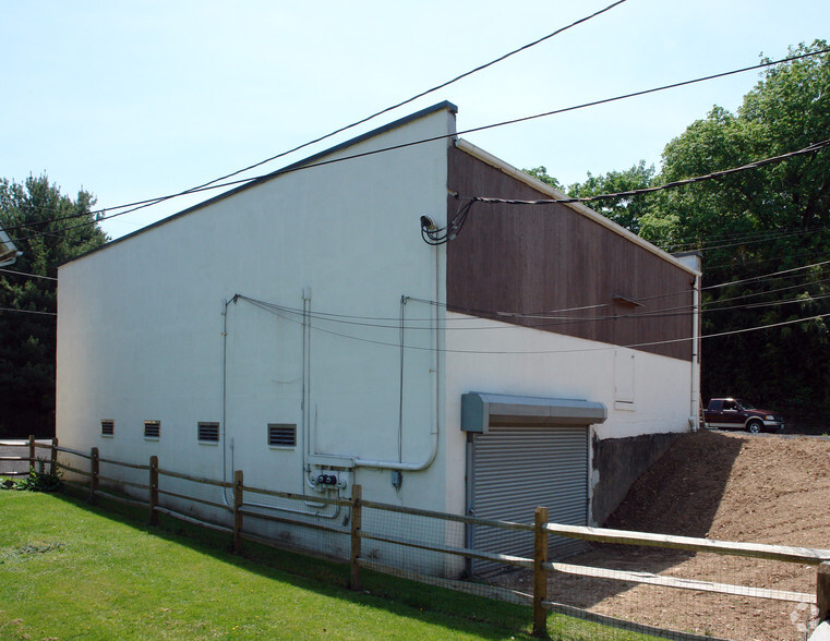 720 Easton Rd, Riegelsville, PA for sale - Building Photo - Image 3 of 5