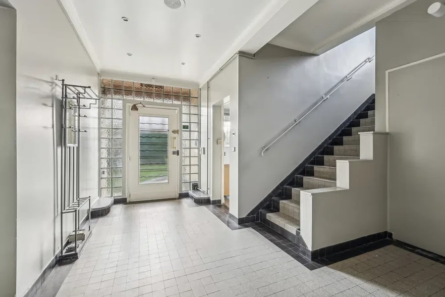 55 Rue Du Colonel Fabien, Arcueil for sale - Interior Photo - Image 1 of 12