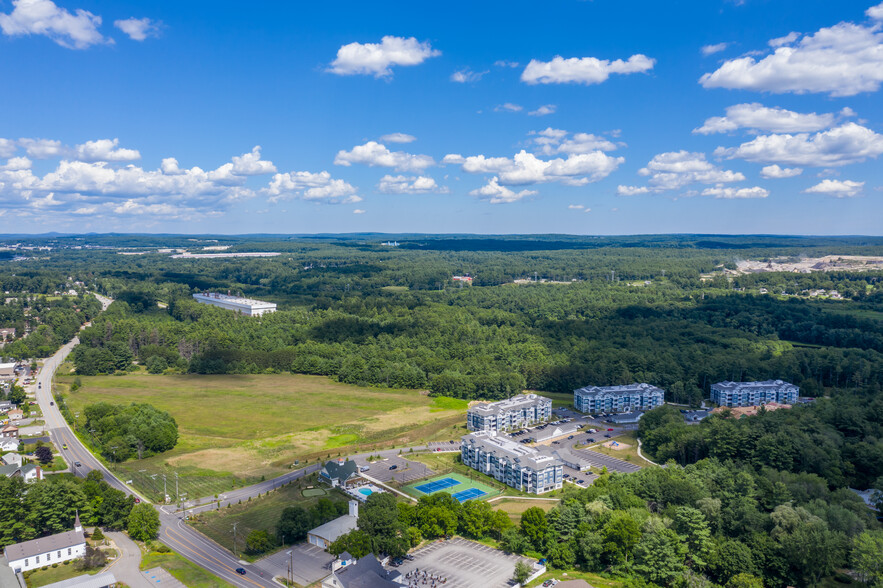 703 Daniel Webster Hwy, Merrimack, NH for lease - Aerial Video - Image 2 of 17