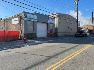 Plus de détails pour 2148 Lakeside Ave E, Cleveland, OH - Industriel à vendre