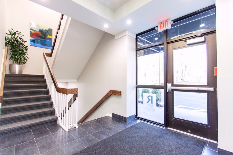 1250 State Route 28, Branchburg, NJ for lease - Interior Photo - Image 2 of 8