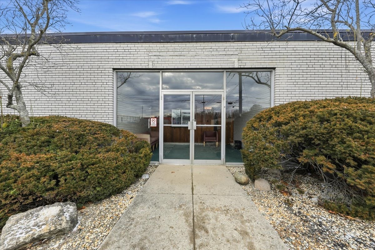 440 Northland Blvd, Forest Park, OH for lease Primary Photo- Image 1 of 31