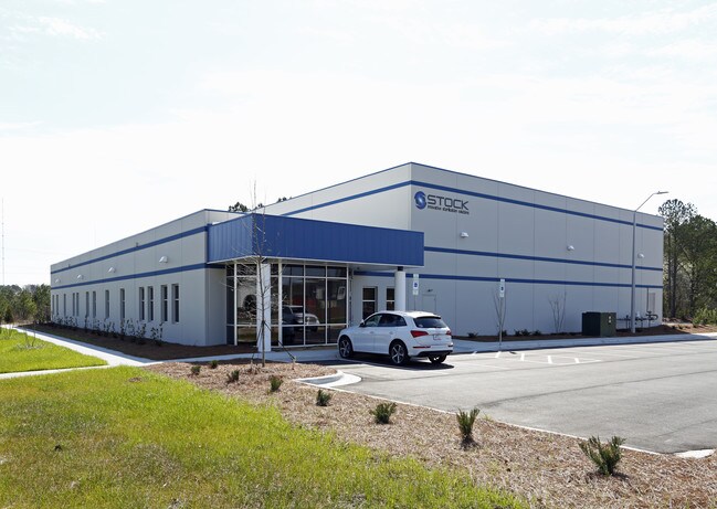 Plus de détails pour 101 Green Trace Ct, Garner, NC - Industriel à vendre