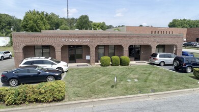 108-110 Longale Rd, Greensboro, NC for lease Building Photo- Image 1 of 4