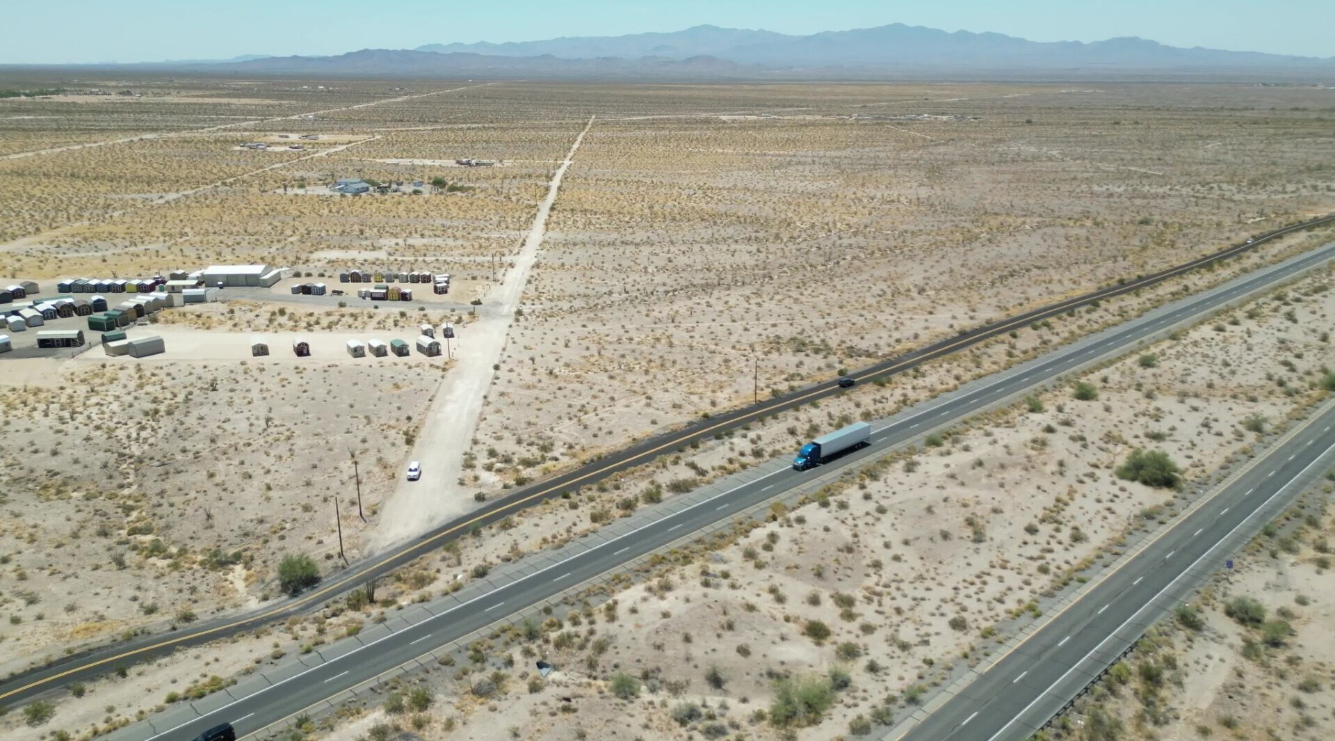 00 S Indio dr, Yucca, AZ à vendre Aérien- Image 1 de 4