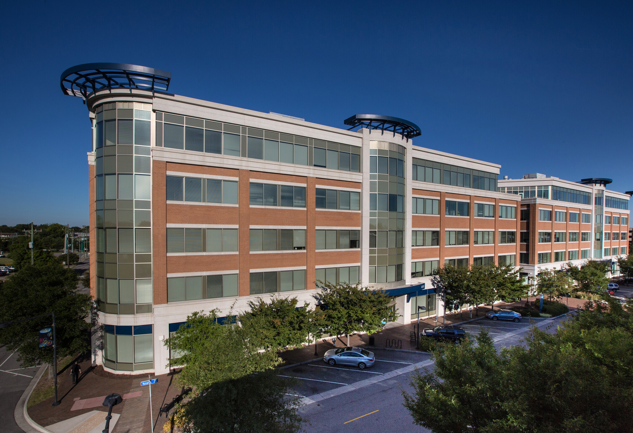 4211 Monarch Way, Norfolk, VA for lease Building Photo- Image 1 of 2
